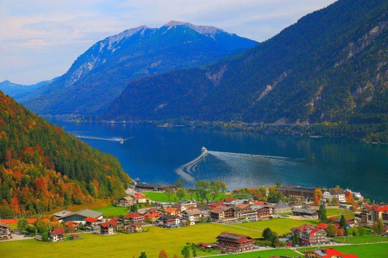 Pertisau village tirol